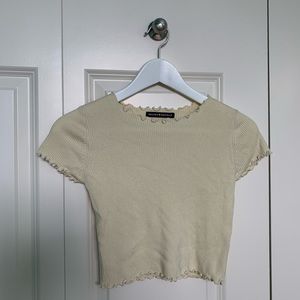 Brandy Melville crop top